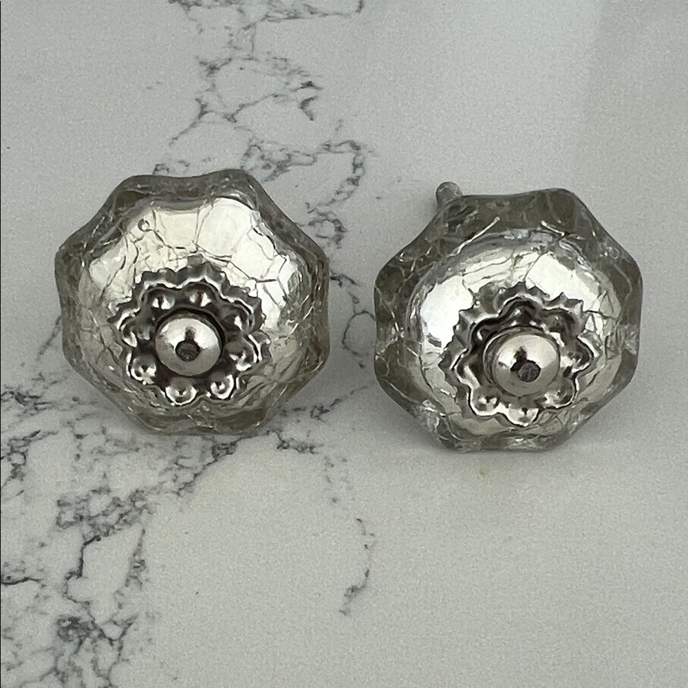 Set of 2 Shabby Chic Silver Glass Floral Drawer Knobs